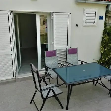 Zalo Apartman