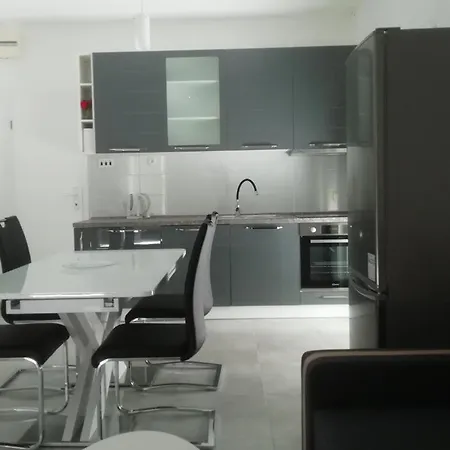 Zalo Apartman