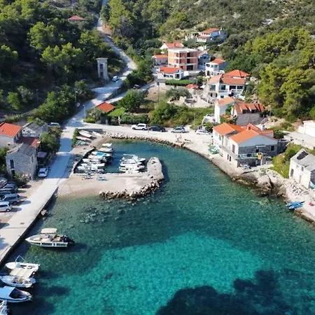 Apartment Zalo Donje Selo na Šolti